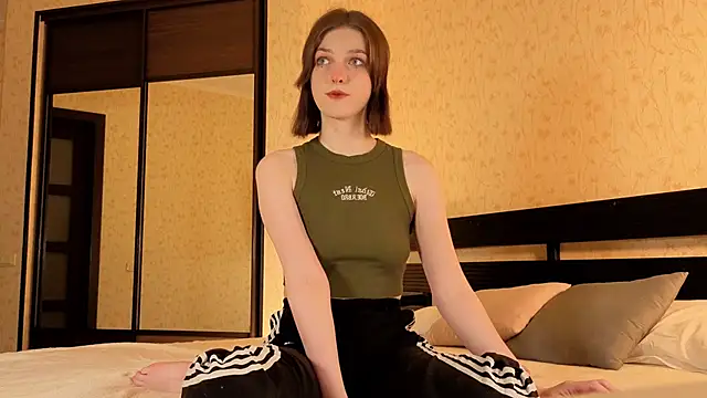 Sweet Paradox online show from 29, 11, 2025