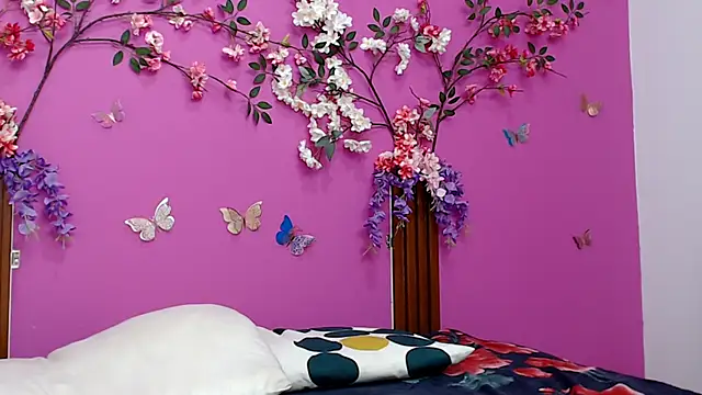 analdeepalejandra18 online show from 26, 1, 2025