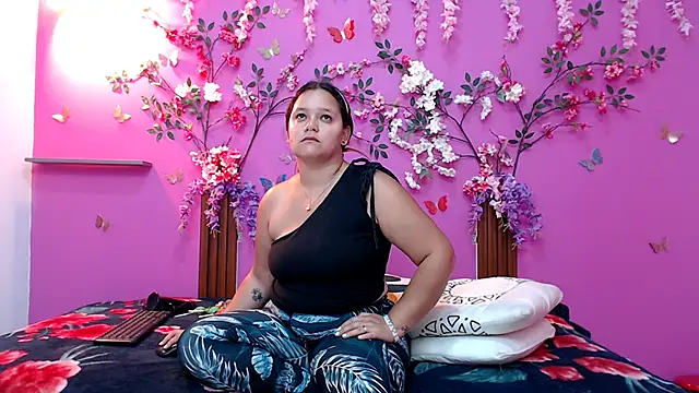 analdeepalejandra18 online show from 17, 2, 2025