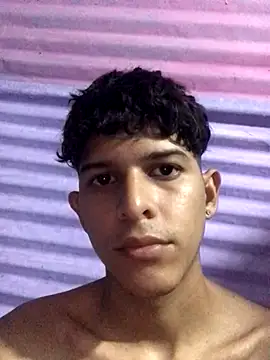 Snapshot of LiamGadiell chatting on 1, 10, 2025 LiamGadiell online show from 1, 10, 2025