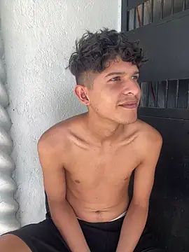 Snapshot of LiamGadiell chatting on 6, 3, 2026 LiamGadiell online show from 6, 3, 2026