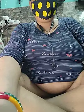 hotty manisha online show from 17, 6, 2026