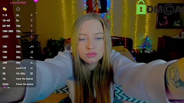 Snapshot of alexa_glory chatting on 5, 1, 2025 alexa glory online show from 5, 1, 2025