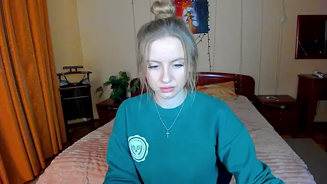 Snapshot of alexa_glory chatting on 2, 2, 2025 alexa glory online show from 2, 2, 2025