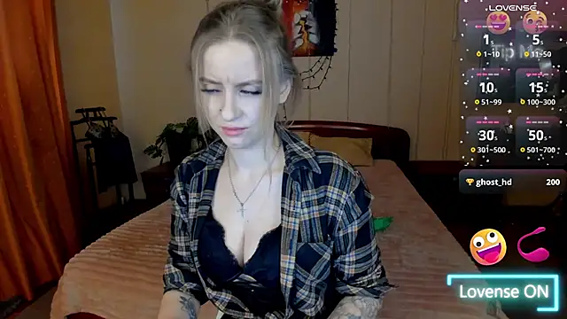 Snapshot of alexa_glory chatting on 2, 3, 2025 alexa glory online show from 2, 3, 2025