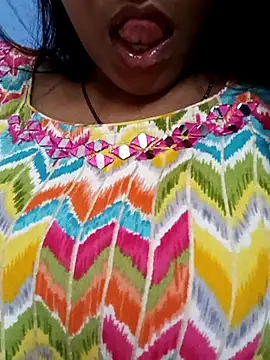 Snapshot of Sanjana-Mehar chatting on 15, 10, 2025 Sanjana-Mehar online show from 15, 10, 2025