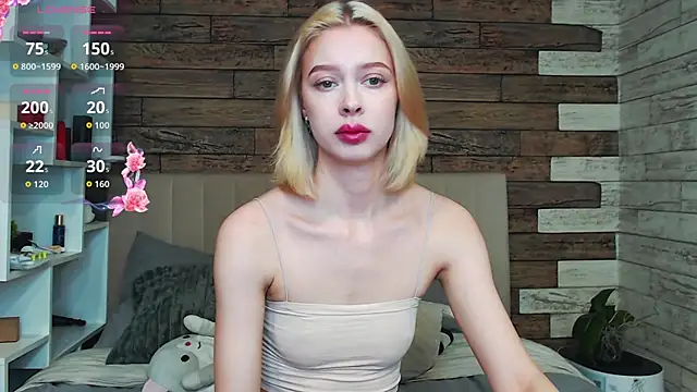 Snapshot of White_Lioness chatting on 14, 4, 2026 White Lioness online show from 14, 4, 2026