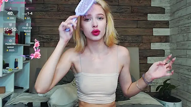 Snapshot of White_Lioness chatting on 15, 4, 2026 White Lioness online show from 15, 4, 2026