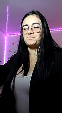 Hanna Kinsley online show from 6, 1, 2025