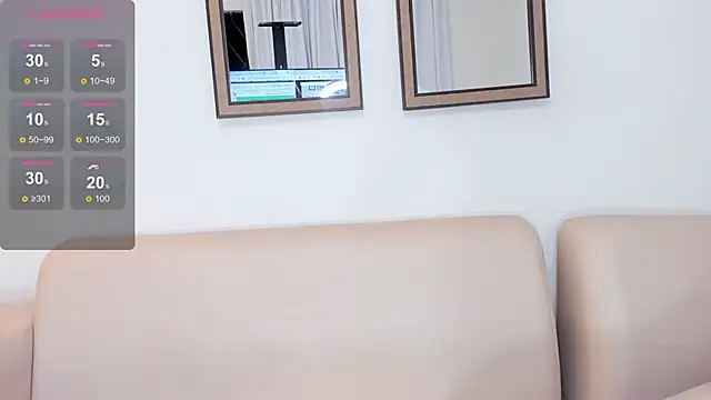 naomiii   online show from 11, 2, 2025