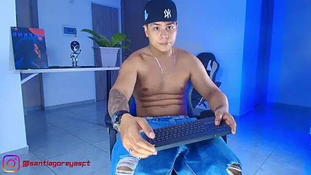 Snapshot of SantiagoReyesFtt chatting on 25, 6, 2026 SantiagoReyesFtt online show from 25, 6, 2026