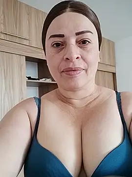 Snapshot of _Prinscarlet_ chatting on 5, 4, 2026 Prinscarlet online show from 5, 4, 2026