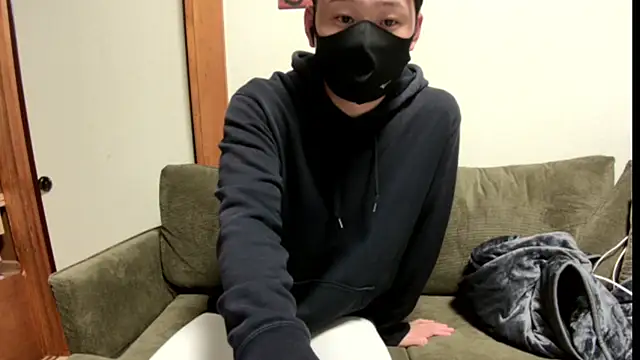 Snapshot of tuki_fu chatting on 10, 1, 2025 tuki fu online show from 10, 1, 2025