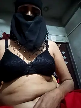 Snapshot of HenaAra chatting on 3, 2, 2026 HenaAra online show from 3, 2, 2026