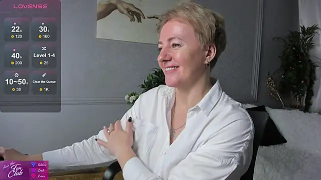 Nika Smit online show from 12, 1, 2025