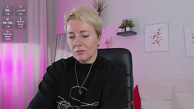 Nika Smit online show from 10, 10, 2025