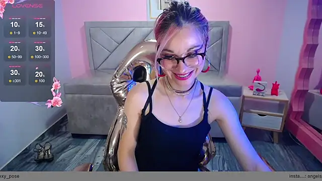 abril ch  online show from 13, 11, 2025