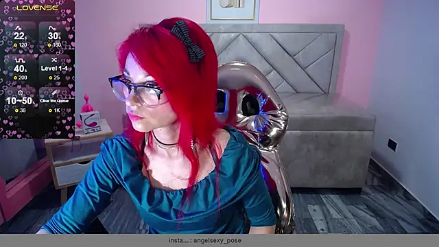 abril ch  online show from 19, 11, 2025