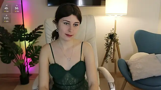 Hailey Green online show from 8, 3, 2025