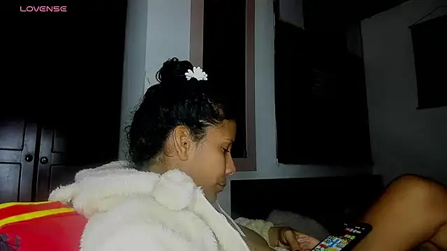 Snapshot of Nenita_Hot_ chatting on 3, 10, 2025 Nenita Hot online show from 3, 10, 2025