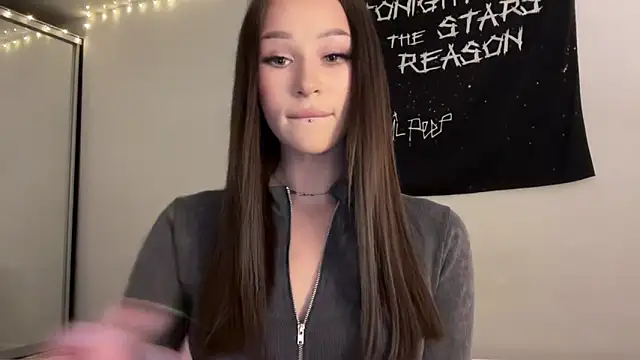 ur molly online show from 1, 4, 2026