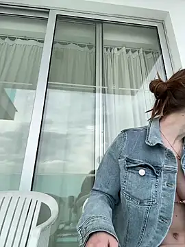 Snapshot of MrAndMrsSavage chatting on 17, 3, 2025 MrAndMrsSavage online show from 17, 3, 2025