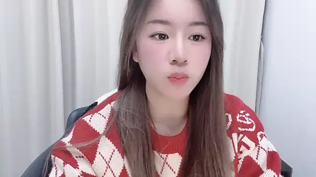 Snapshot of chloe-01 chatting on 25, 12, 2024 chloe-01 online show from 25, 12, 2024