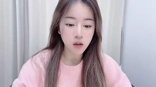 Snapshot of chloe-01 chatting on 18, 1, 2025 chloe-01 online show from 18, 1, 2025