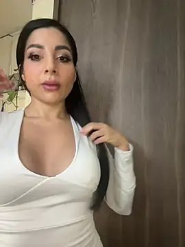 Snapshot of MOMALANA chatting on 15, 2, 2026 MOMALANA online show from 15, 2, 2026