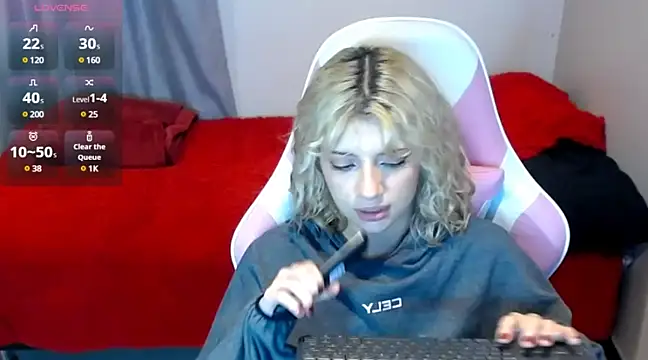 Snapshot of HiScarlett chatting on 23, 3, 2025 HiScarlett online show from 23, 3, 2025