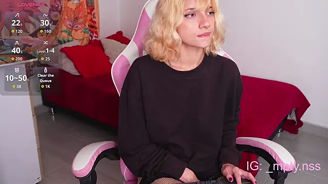 Snapshot of HiScarlett chatting on 23, 9, 2025 HiScarlett online show from 23, 9, 2025