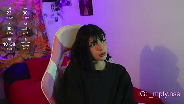 Snapshot of HiScarlett chatting on 11, 11, 2025 HiScarlett online show from 11, 11, 2025