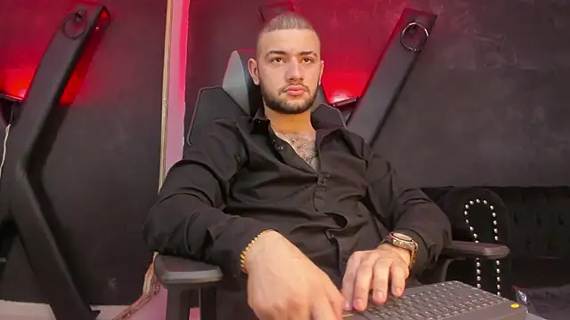 MaximusDick1  online show from 20, 9, 2025