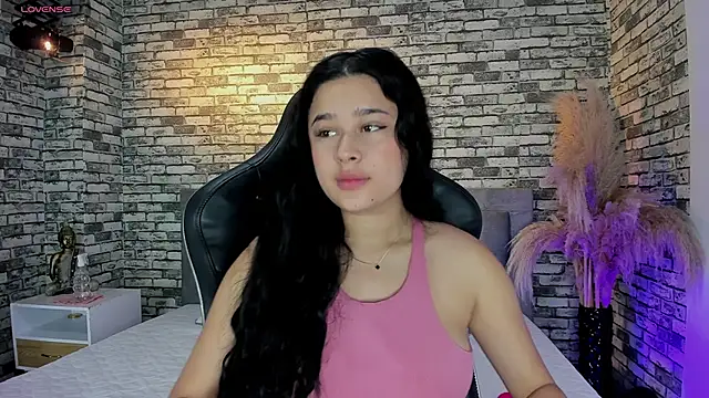 ariadna milano online show from 11, 1, 2025