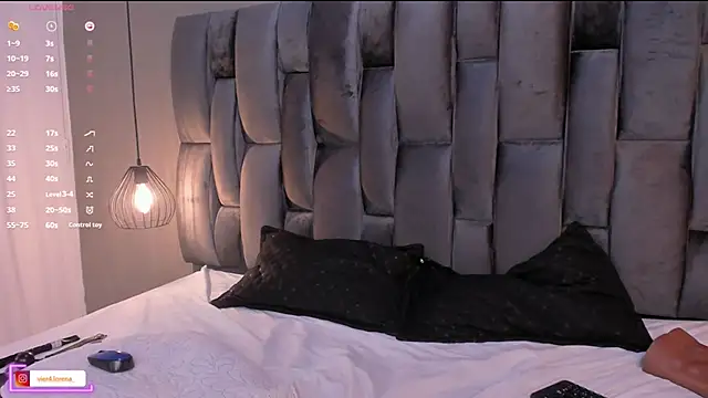 Snapshot of Lorena_Vieira_ chatting on 23, 2, 2025 Lorena Vieira  online show from 23, 2, 2025