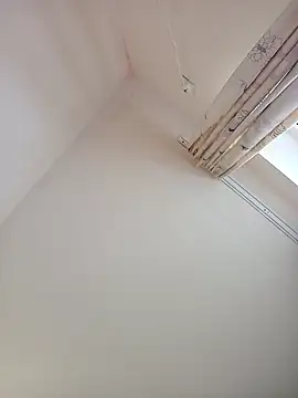 Virgin Pussy Love online show from 2, 3, 2025