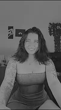 Pauilina online show from 14, 4, 2026