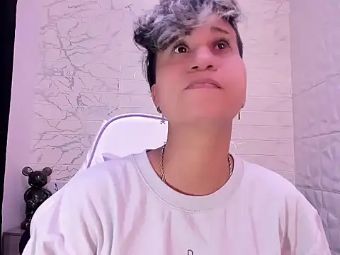 Snapshot of Im_Milan_Rs chatting on 6, 3, 2025 Im Milan Rs online show from 6, 3, 2025