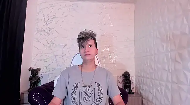 Snapshot of Im_Milan_Rs chatting on 11, 3, 2025 Im Milan Rs online show from 11, 3, 2025