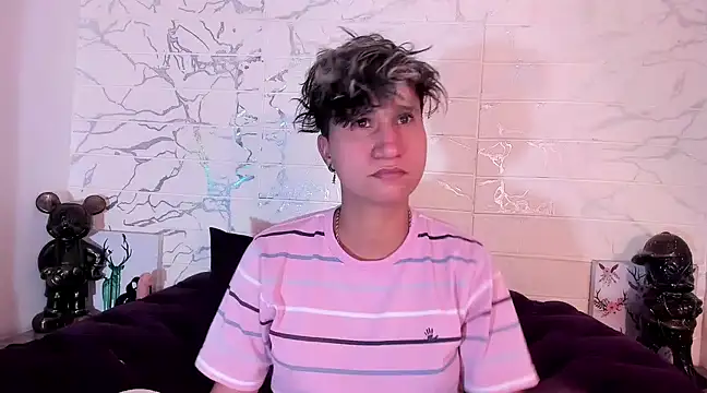 Snapshot of Im_Milan_Rs chatting on 15, 3, 2025 Im Milan Rs online show from 15, 3, 2025