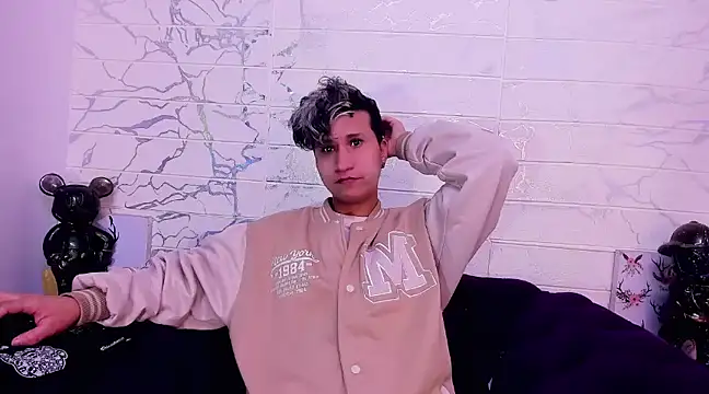 Snapshot of Im_Milan_Rs chatting on 20, 3, 2025 Im Milan Rs online show from 20, 3, 2025