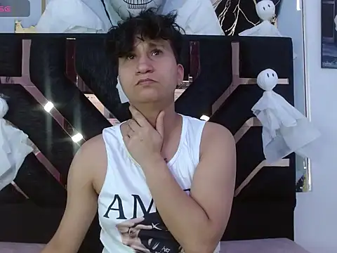 Snapshot of Im_Milan_Rs chatting on 22, 10, 2025 Im Milan Rs online show from 22, 10, 2025