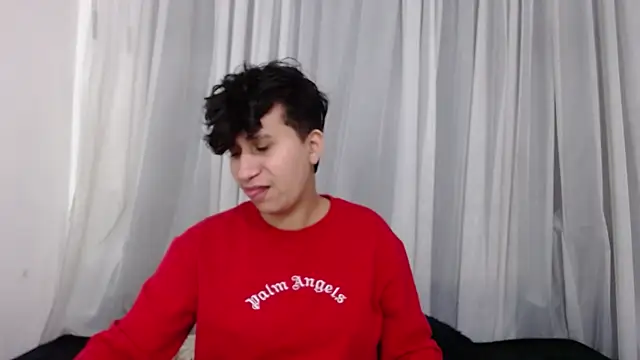 Snapshot of Im_Milan_Rs chatting on 4, 11, 2025 Im Milan Rs online show from 4, 11, 2025