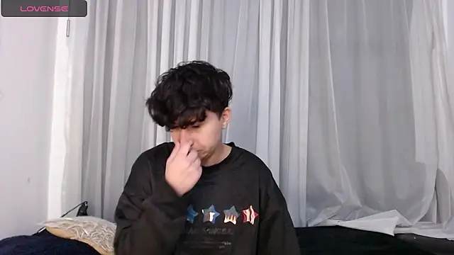 Snapshot of Im_Milan_Rs chatting on 9, 11, 2025 Im Milan Rs online show from 9, 11, 2025