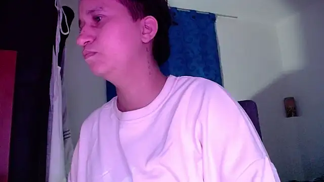 Snapshot of Im_Milan_Rs chatting on 20, 12, 2025 Im Milan Rs online show from 20, 12, 2025