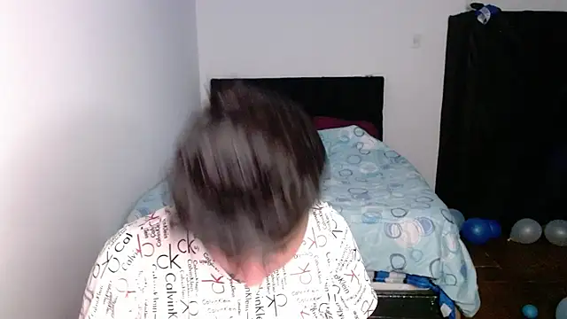 Snapshot of Im_Milan_Rs chatting on 27, 3, 2026 Im Milan Rs online show from 27, 3, 2026