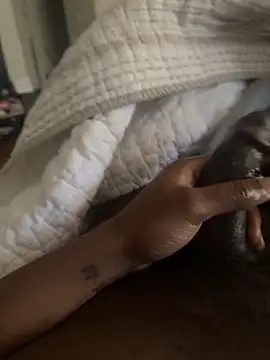 Snapshot of tokenkingtn chatting on 5, 12, 2025 tokenkingtn online show from 5, 12, 2025