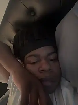 Snapshot of tokenkingtn chatting on 14, 12, 2025 tokenkingtn online show from 14, 12, 2025