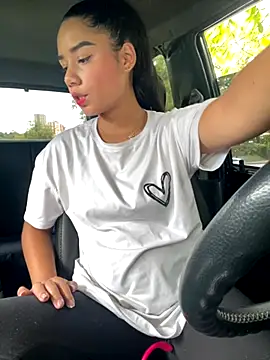  Luana online show from 5, 11, 2025