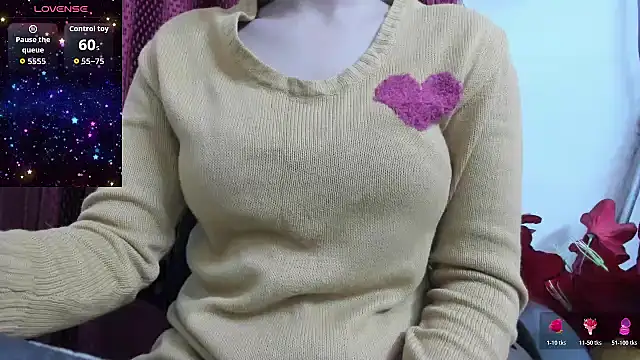 Reika 01 online show from 2, 12, 2025